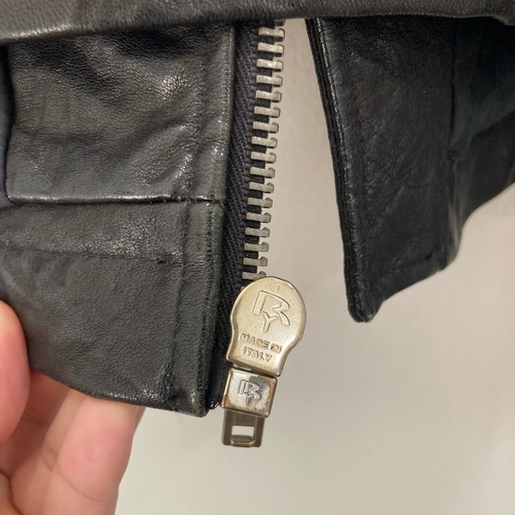 SOLD - Picture 4 of 12